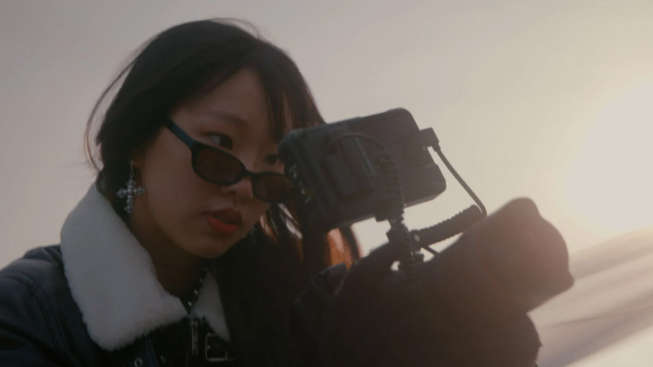 Canon EOS R6 V Brings 7K RAW Power to a Truly Portable Cinema Body