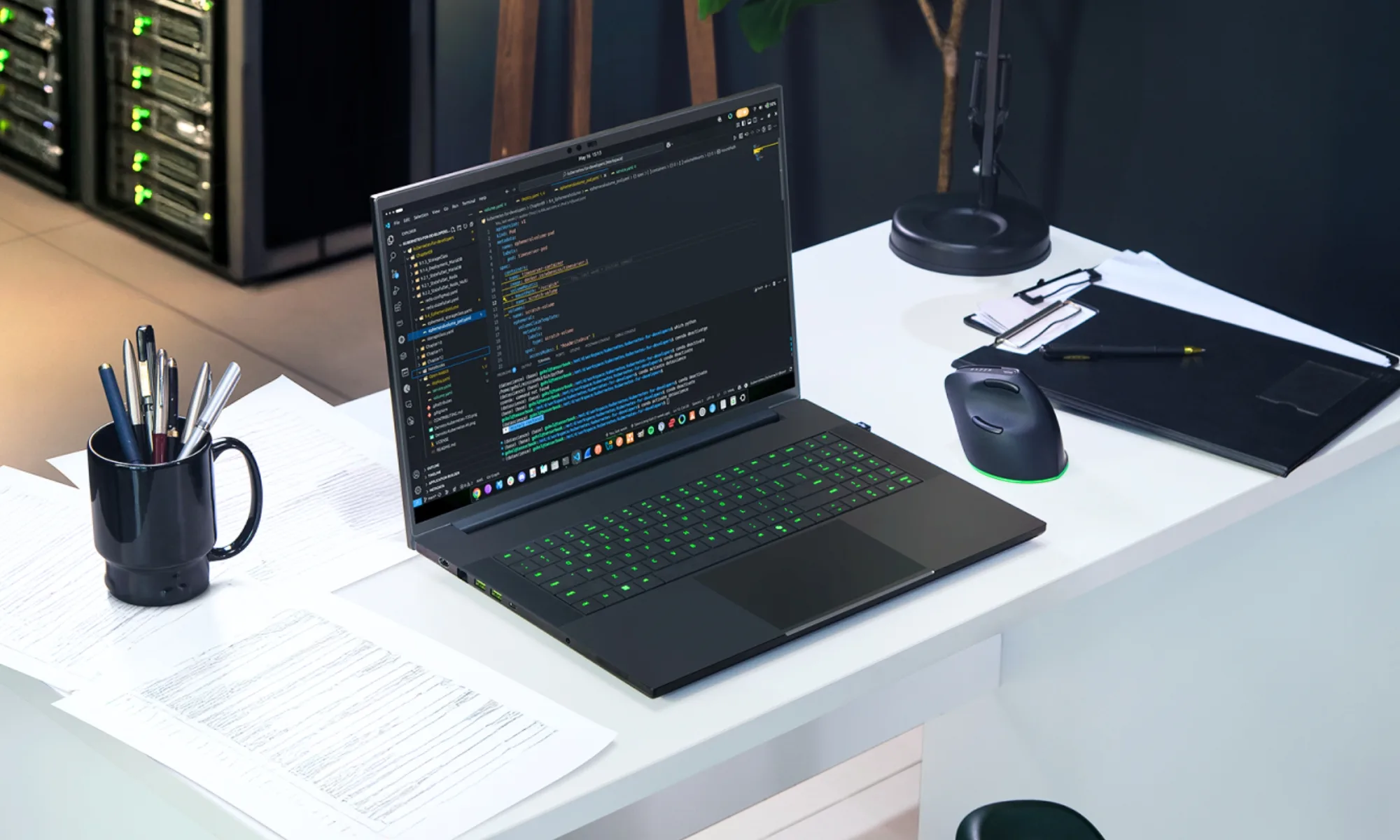 High-End Gaming Laptops Get Major CPU and GPU Upgrades: Lenovo and Razer Compared