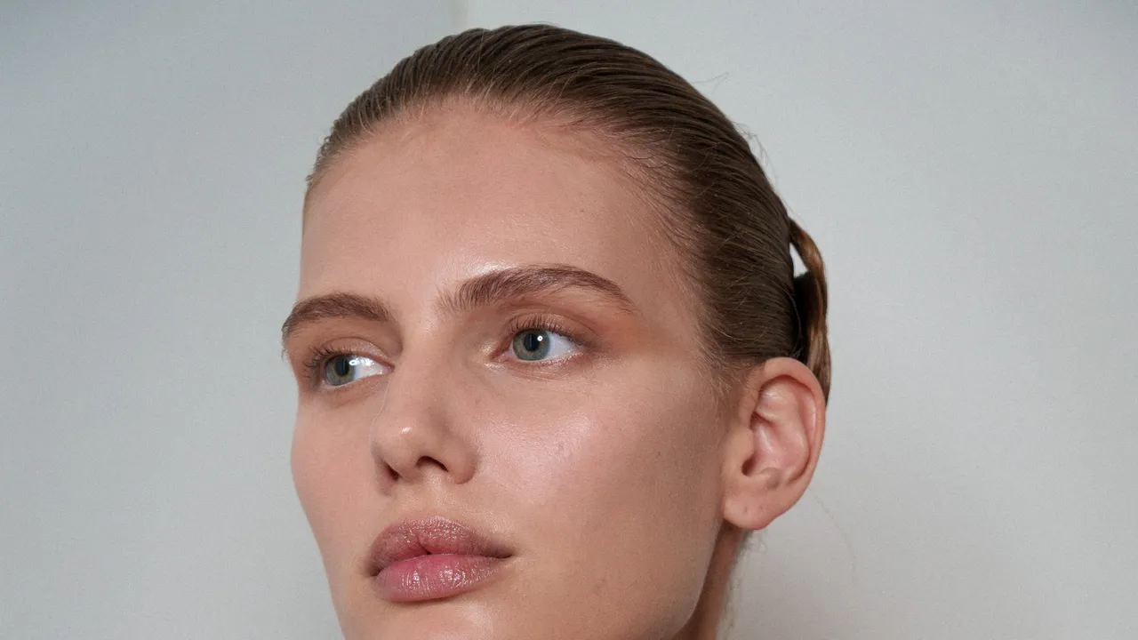 Korean Retinol Serums That Smooth Skin Without the Irritation and Redness
