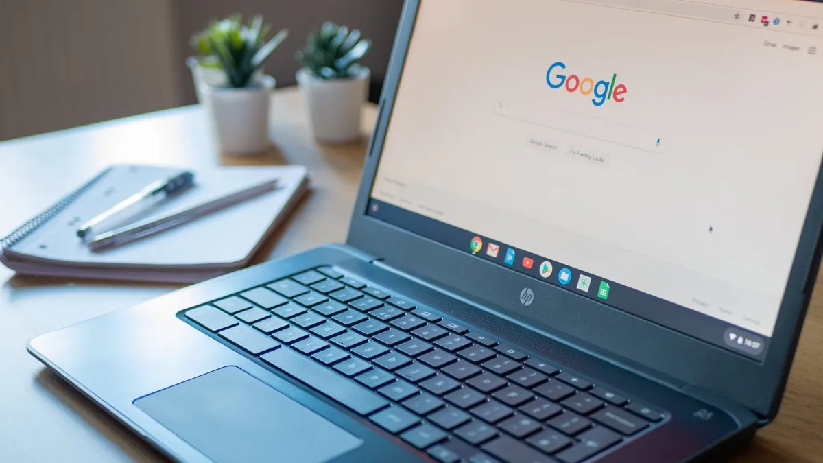 Chromebook Power Users Are Ignoring the Browser—Here Are the Built-In Apps They Actually Rely On