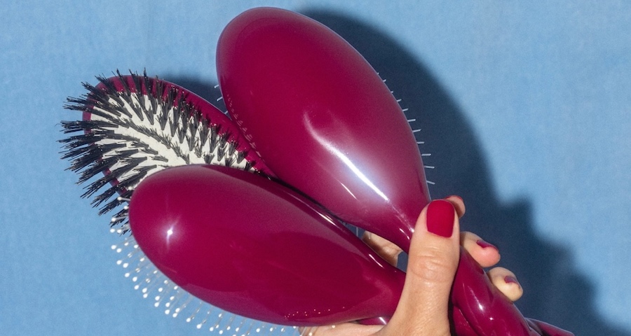 The Complete Hairbrush Buying Guide: Choose the Right Brush for Your Hair Type and Style