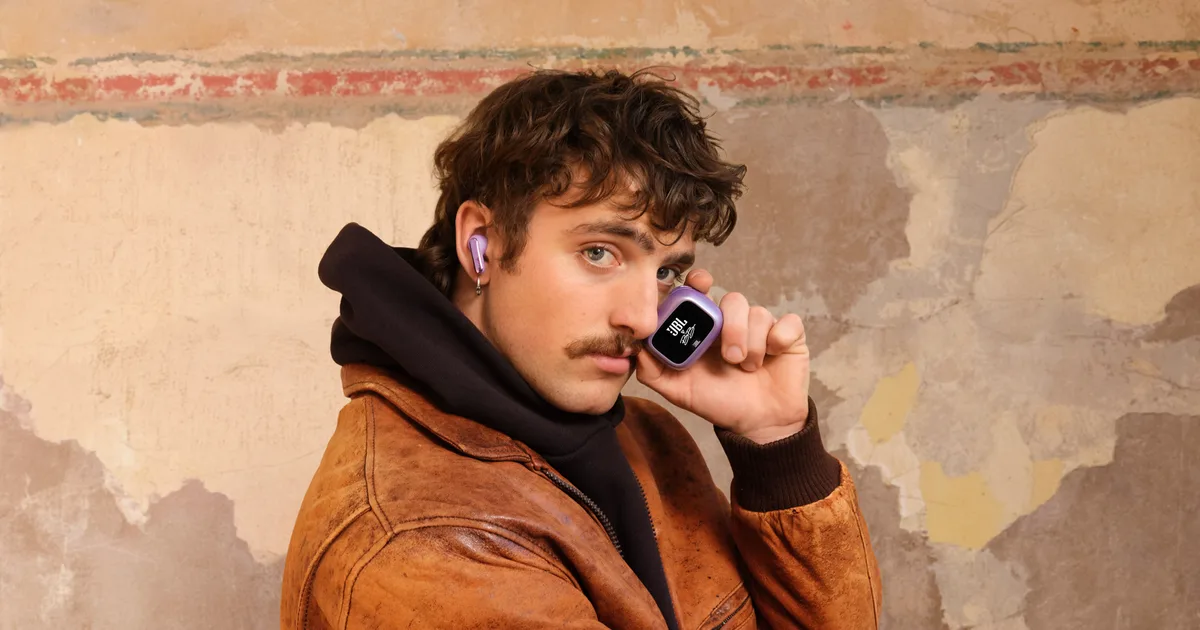 Why Earbud Cases Are Getting Smarter Displays—And What That Means for You