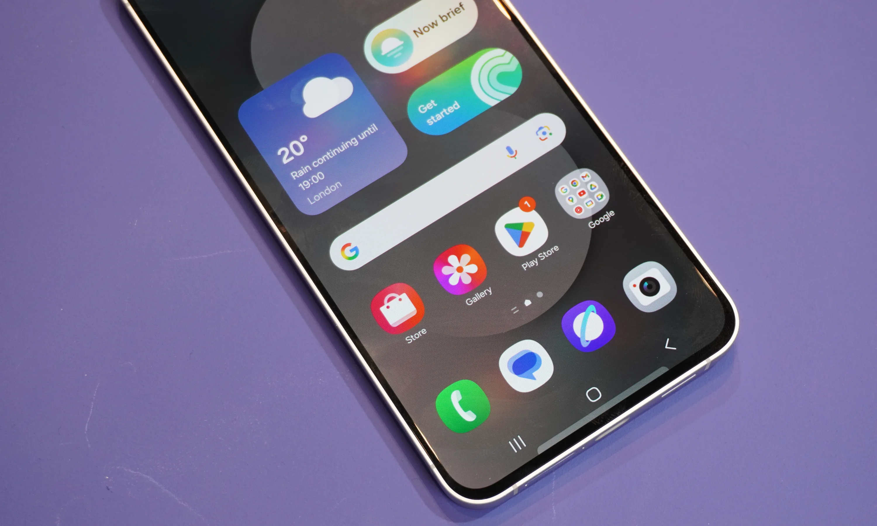 Honor 600 Pro vs Samsung Galaxy S25 FE: Which Affordable Flagship Offers Better Value?