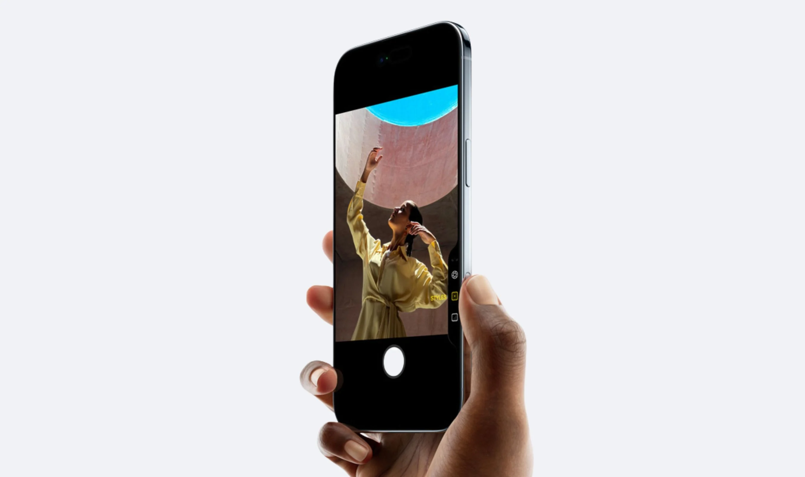 Customizable Camera Controls and Visual Intelligence Bring Pro-Level Shooting to the iPhone