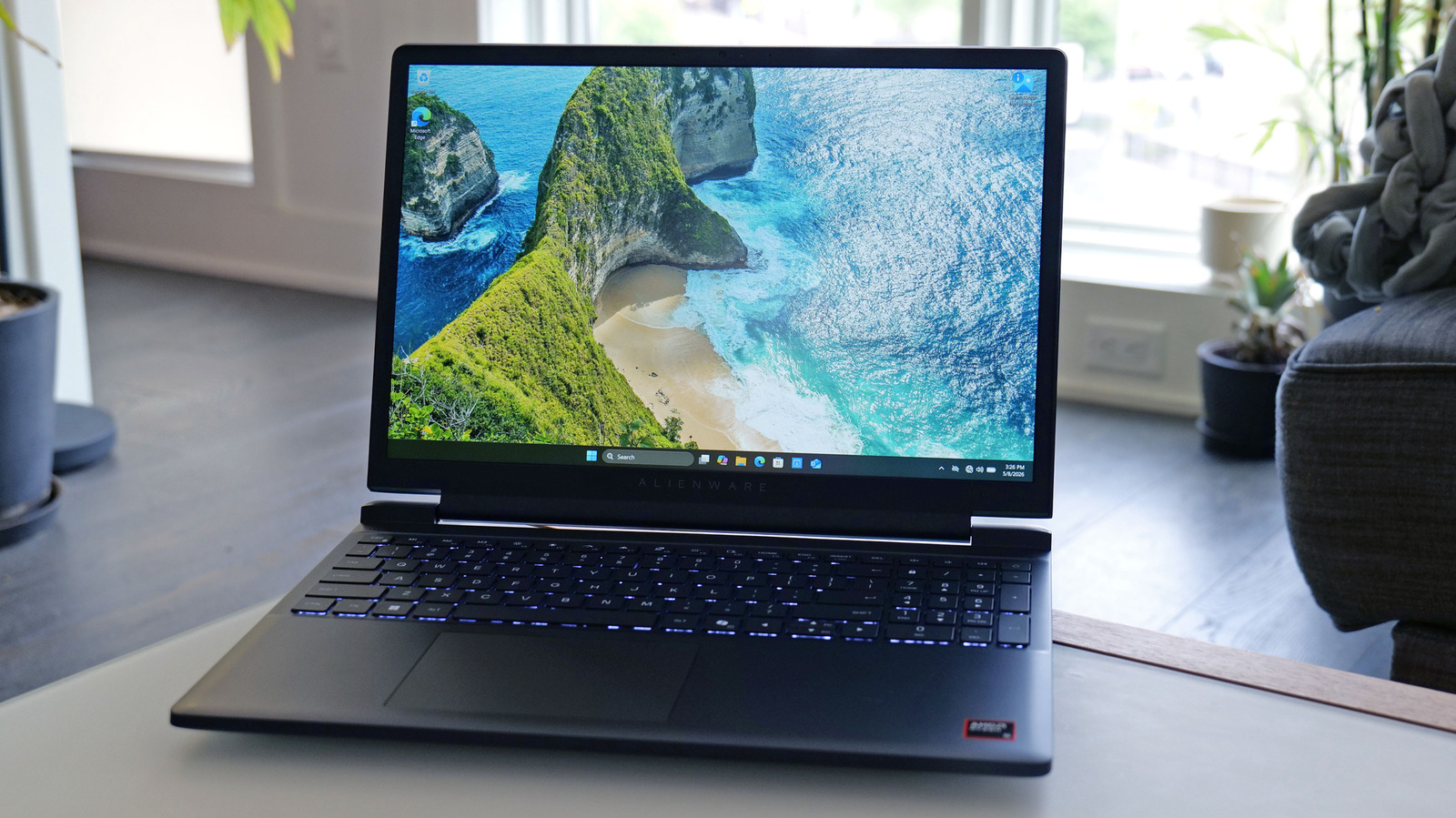 Alienware 15 Breaks the Brand’s Premium Barrier for Budget Gamers