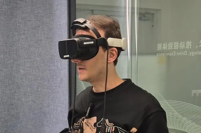 Glasses-Sized VR Headsets Are Finally Here: How GravityXR’s Miniature Design Could Reshape the Market