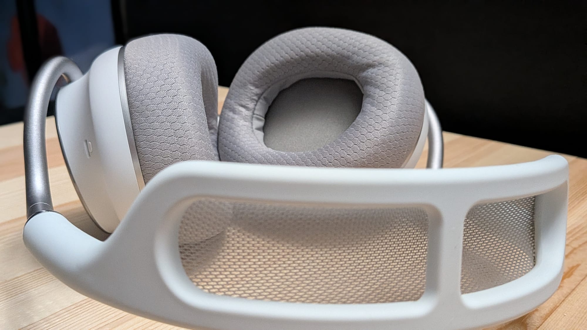 Turtle Beach Stealth Pro II Review: Premium Comfort Meets Portable Gaming Audio