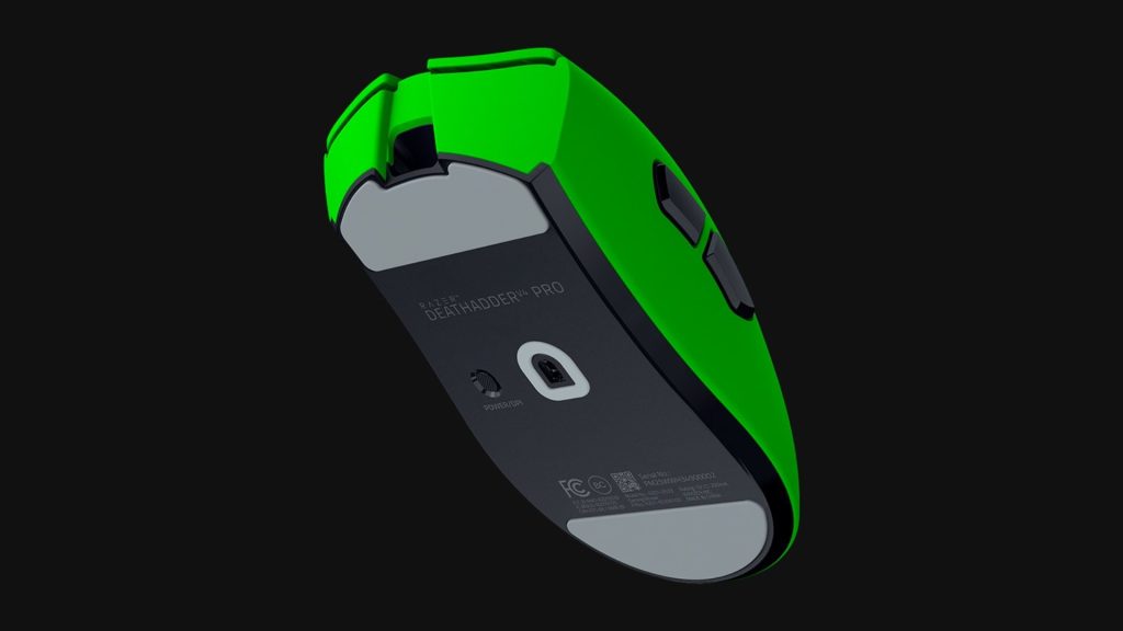 Ergonomic Gaming Mice Face Off: Vertical Design vs Traditional Shape for Competitive Play