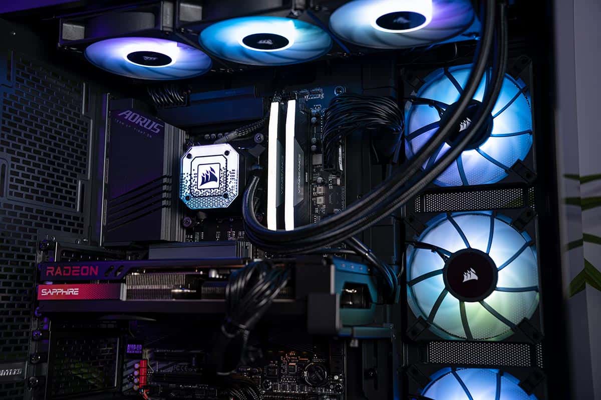 PC Building Isn’t Scary: A Beginner’s Guide to Assembly, Tools, and Power Supplies