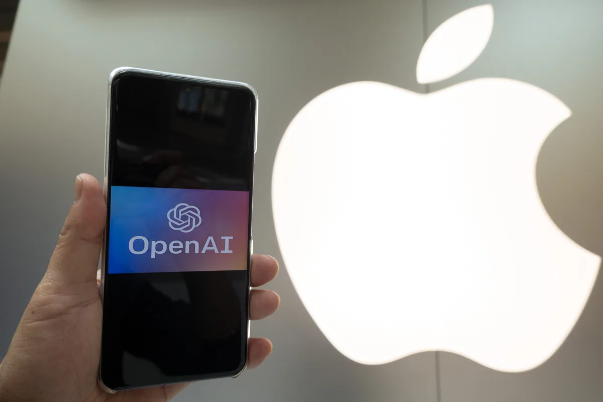 OpenAI and Apple’s ChatGPT Alliance Unravels as Gemini Gains Ground