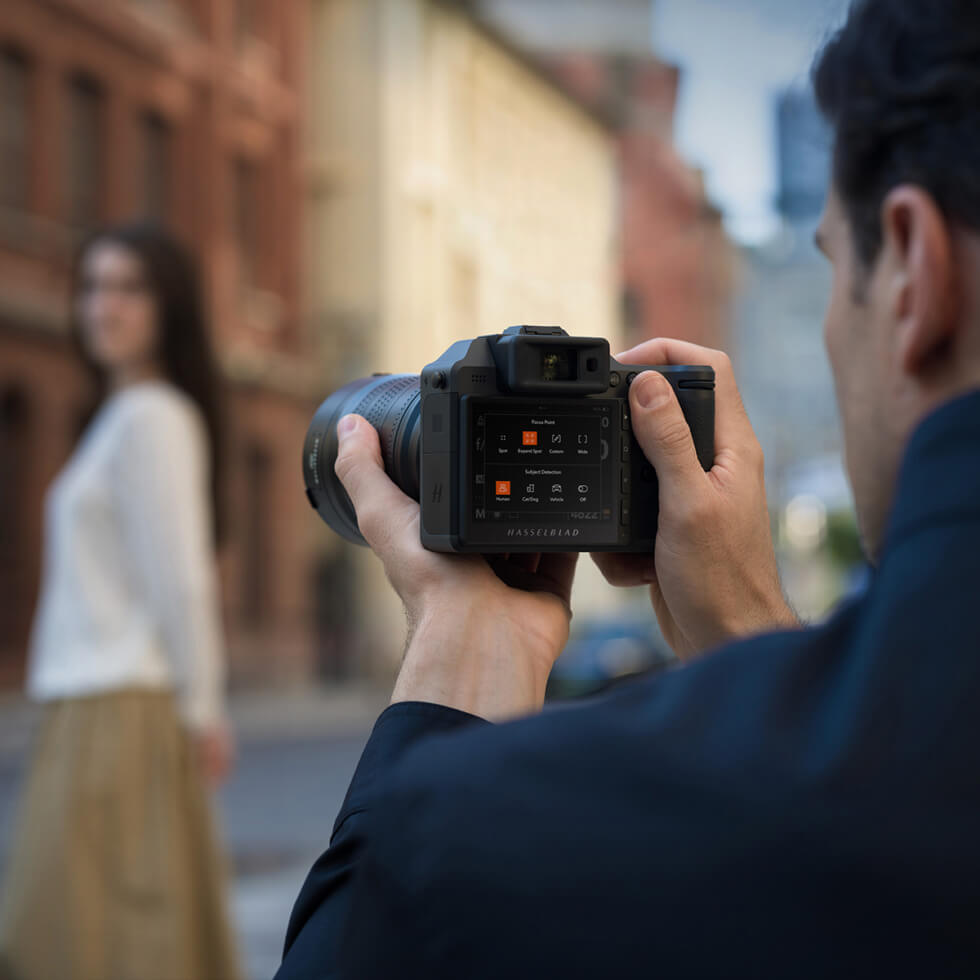 Hasselblad X2D II 100C Redefines Dynamic Range for Demanding Professionals