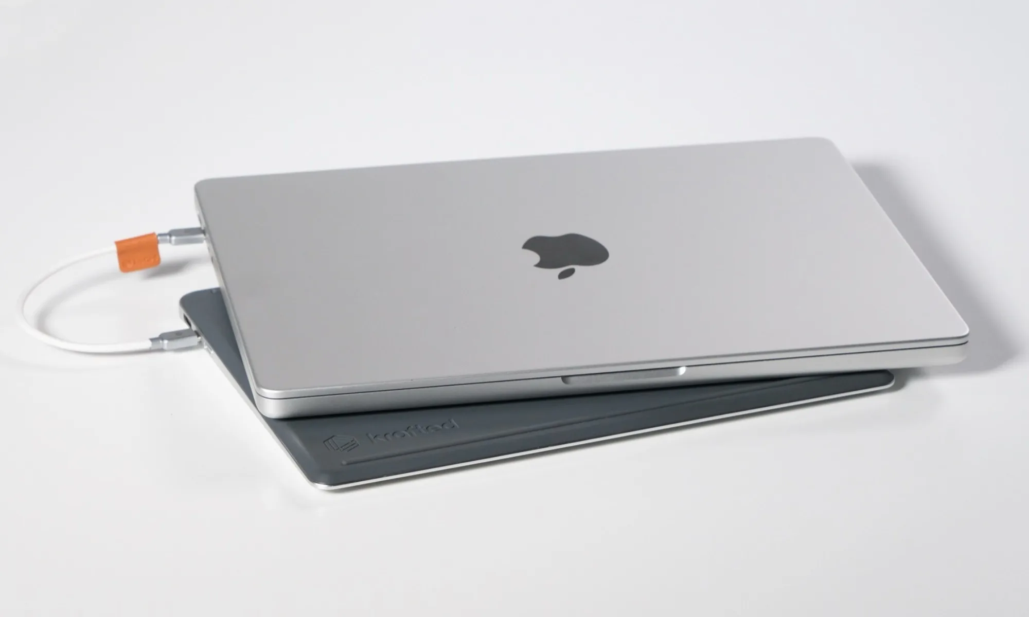 Laptop-Shaped Power Banks Are Reinventing How You Charge On the Go