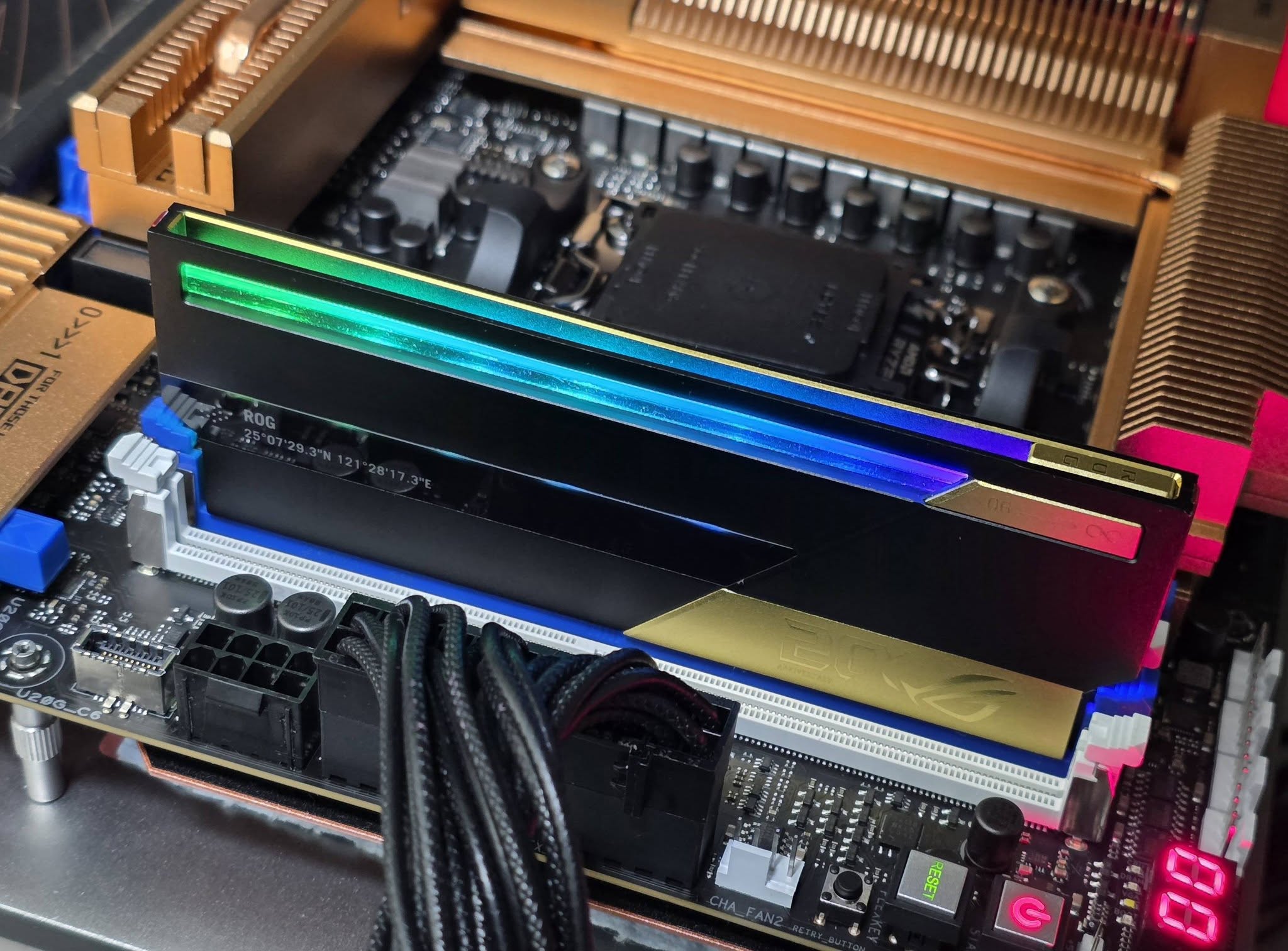 ASUS ROG DDR5 Memory Hits 8800 MT/s: Extreme Overclocking for Gaming and Workstations
