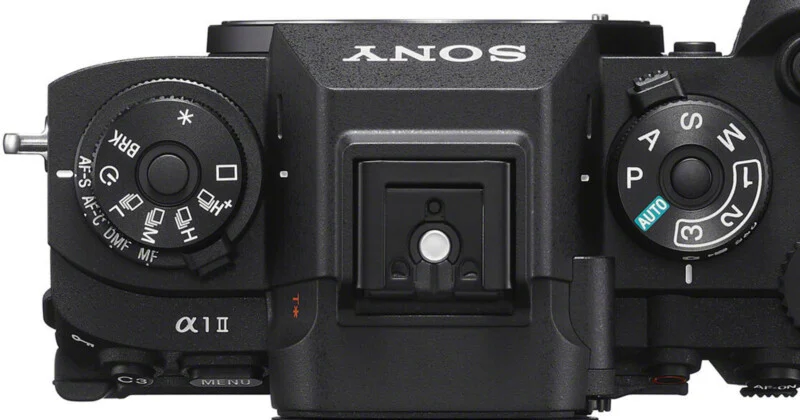 Sony a7R VI vs a1 II: Which High-End Camera Delivers Better Real‑World Value?