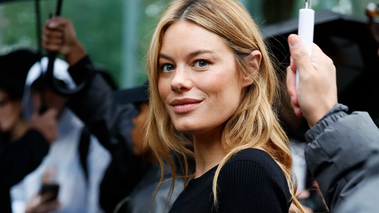 The Skincare Philosophy of Simplicity: Why Fewer, Natural Products Win