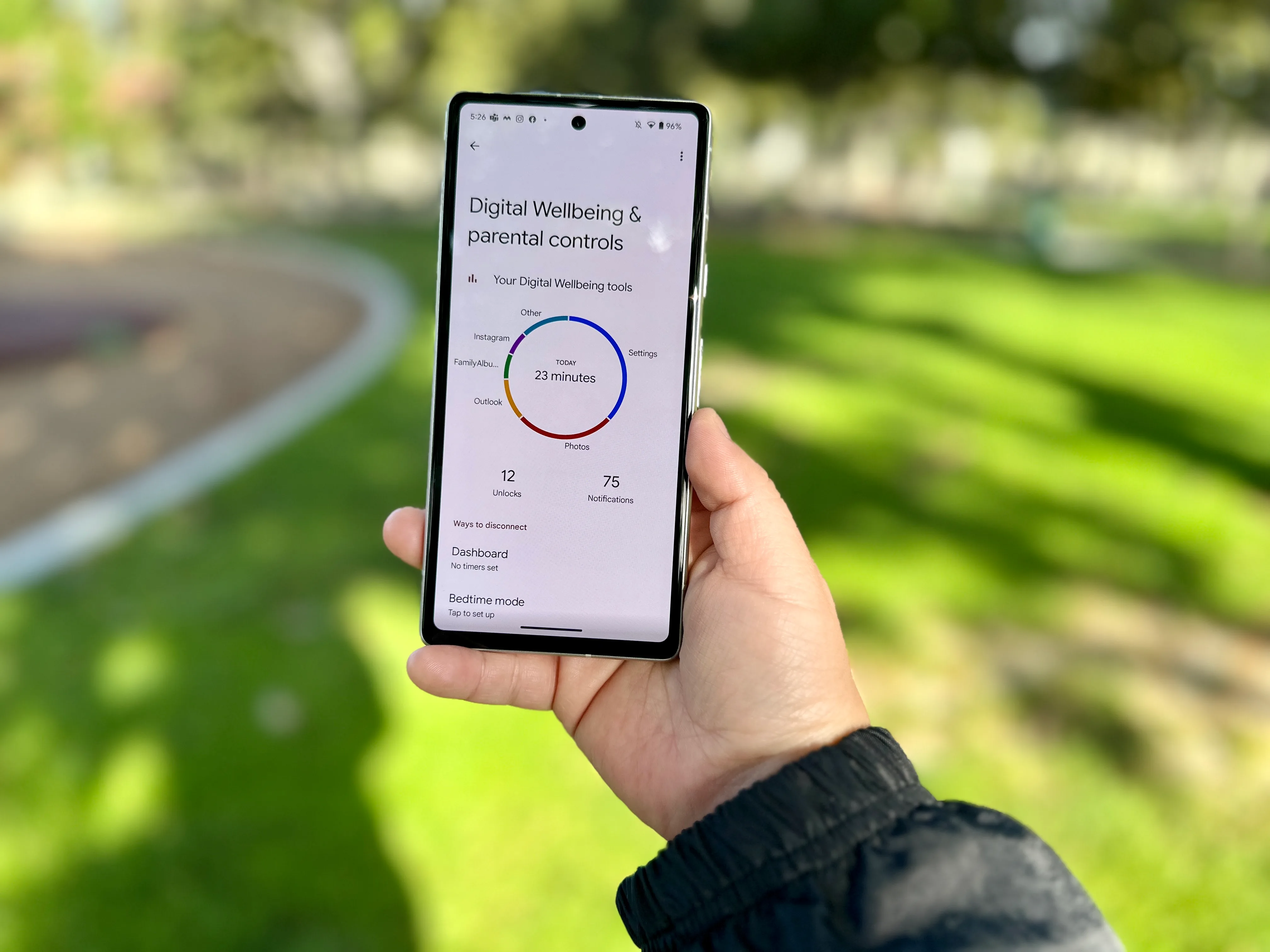 Android’s Pause Point Feature Breaks the Doomscrolling Cycle by Adding Just Enough Friction