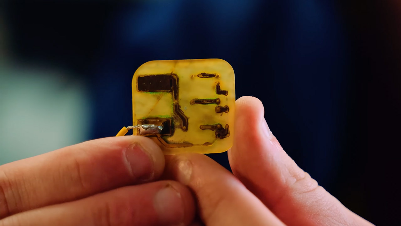 Multimaterial Resin Printing Breaks Free from the Single-Resin Trap