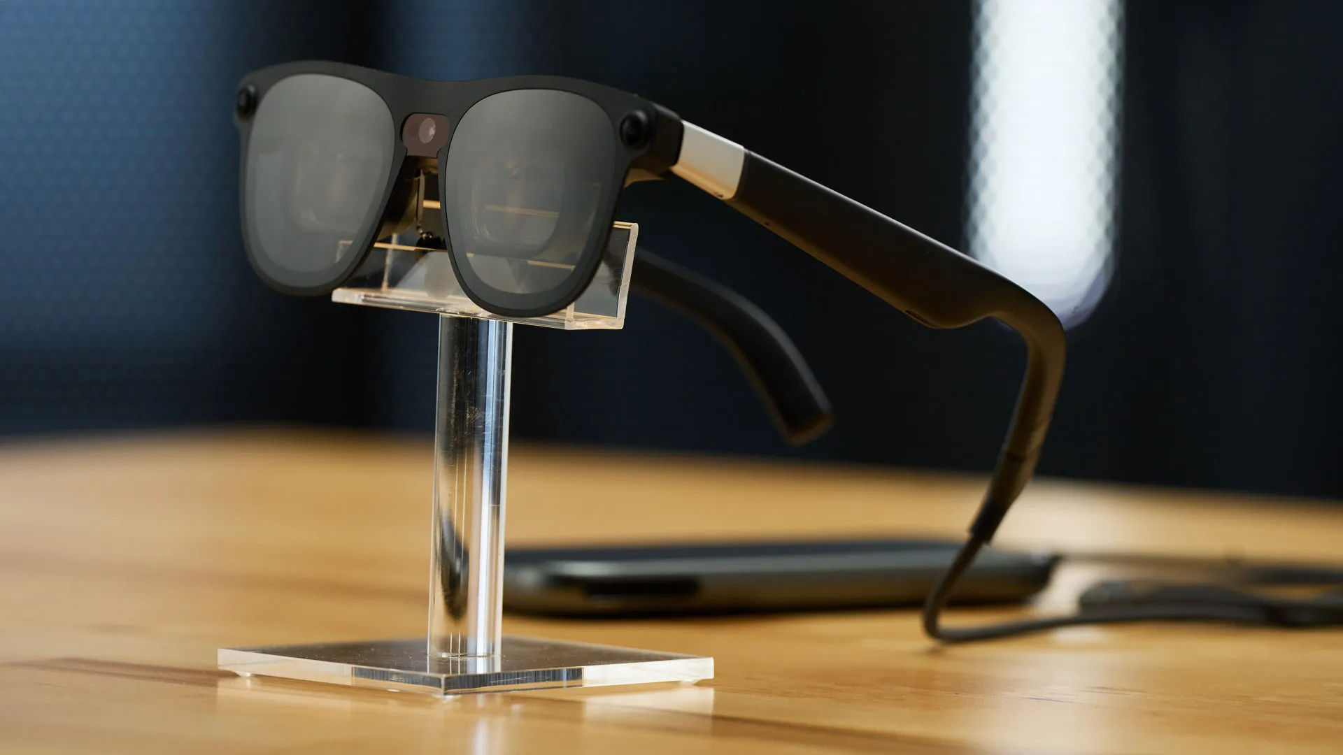 Android XR Smart Glasses Arrive: What Xreal’s Project Aura Signals for Google’s Wearable Future