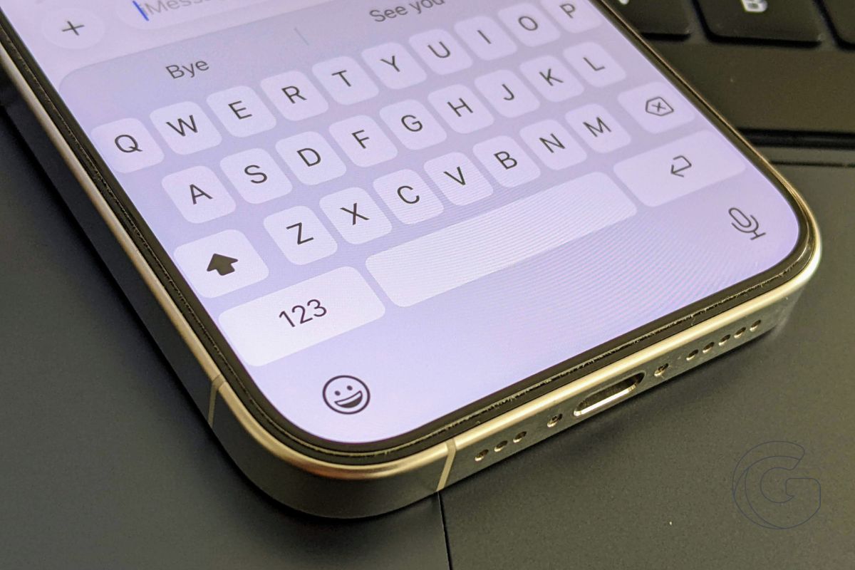 Apple’s New AI Writing Tools Bring Built‑In Grammar Checking to Messages and Mail