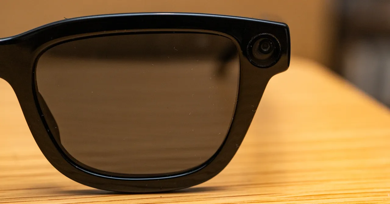 Google and Samsung’s Android XR Smart Glasses Put Fashion First, Tech Second