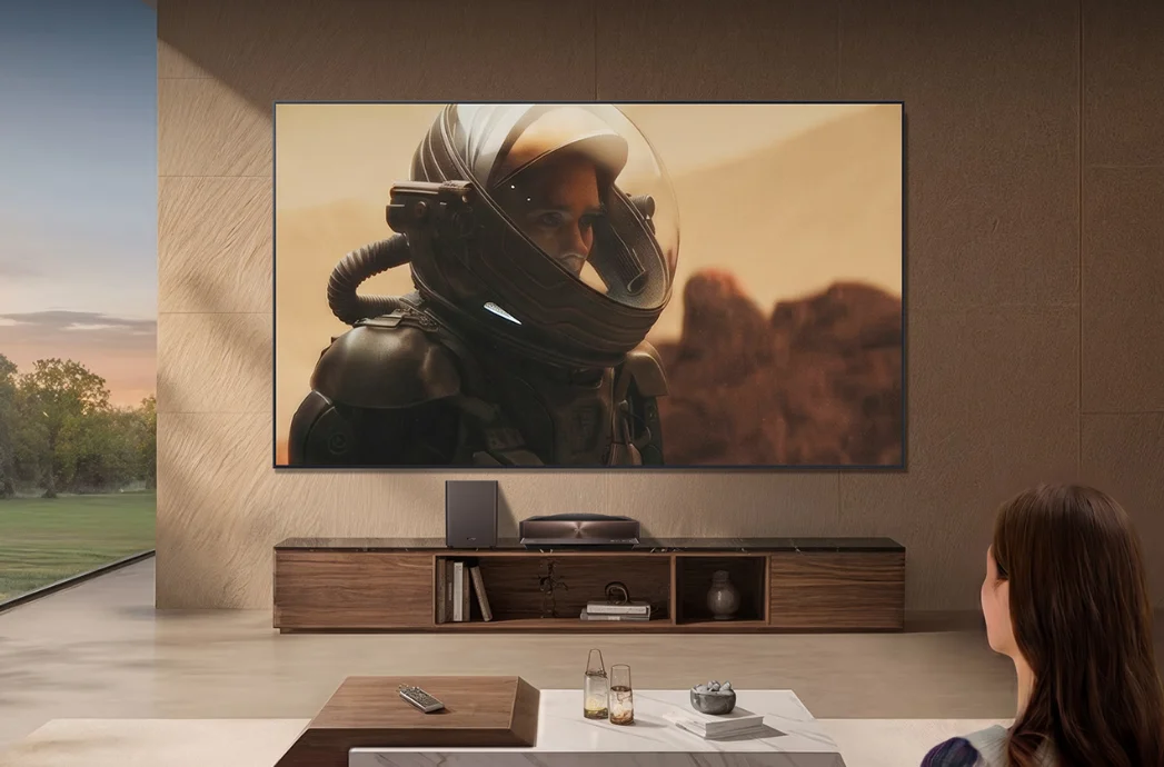 Hisense’s Foldable Laser TV Pushes Large-Screen Home Theater into a New Era