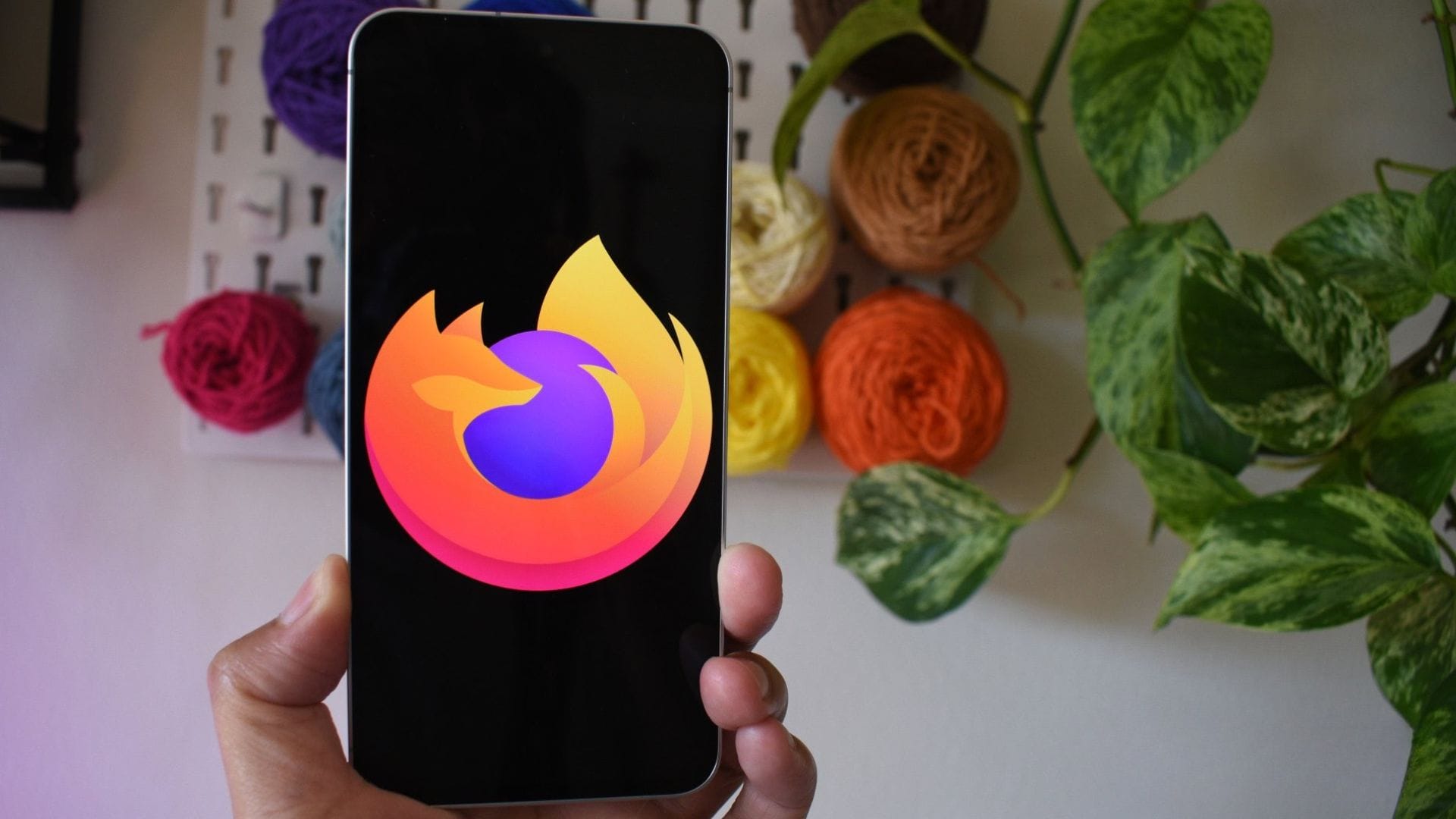 Edge’s New AI Skills Make Mobile Browsing Smarter: Summaries, Podcasts, and Context-Aware Search