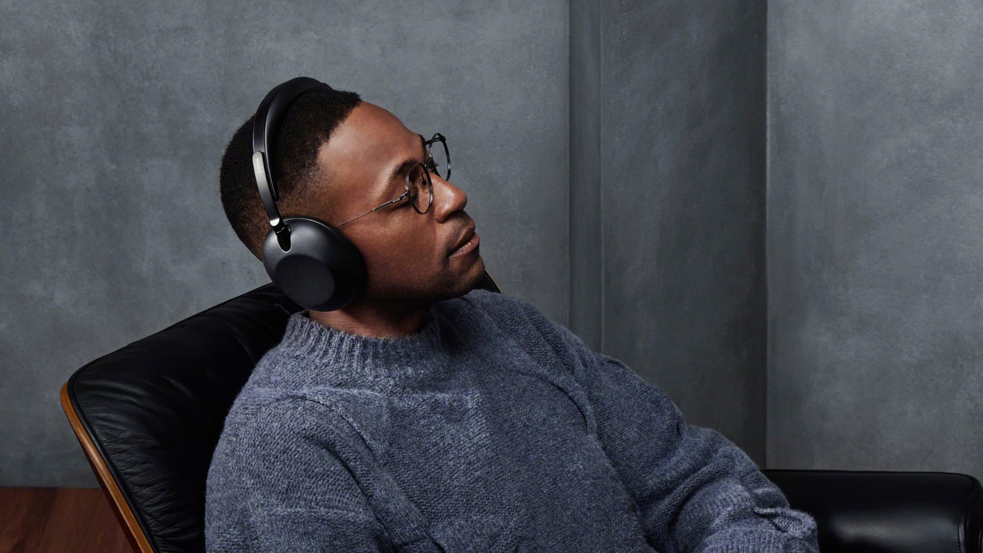 Sony’s WH-1000XM6 Colors Go Luxe With Sandstone and Sand Pink