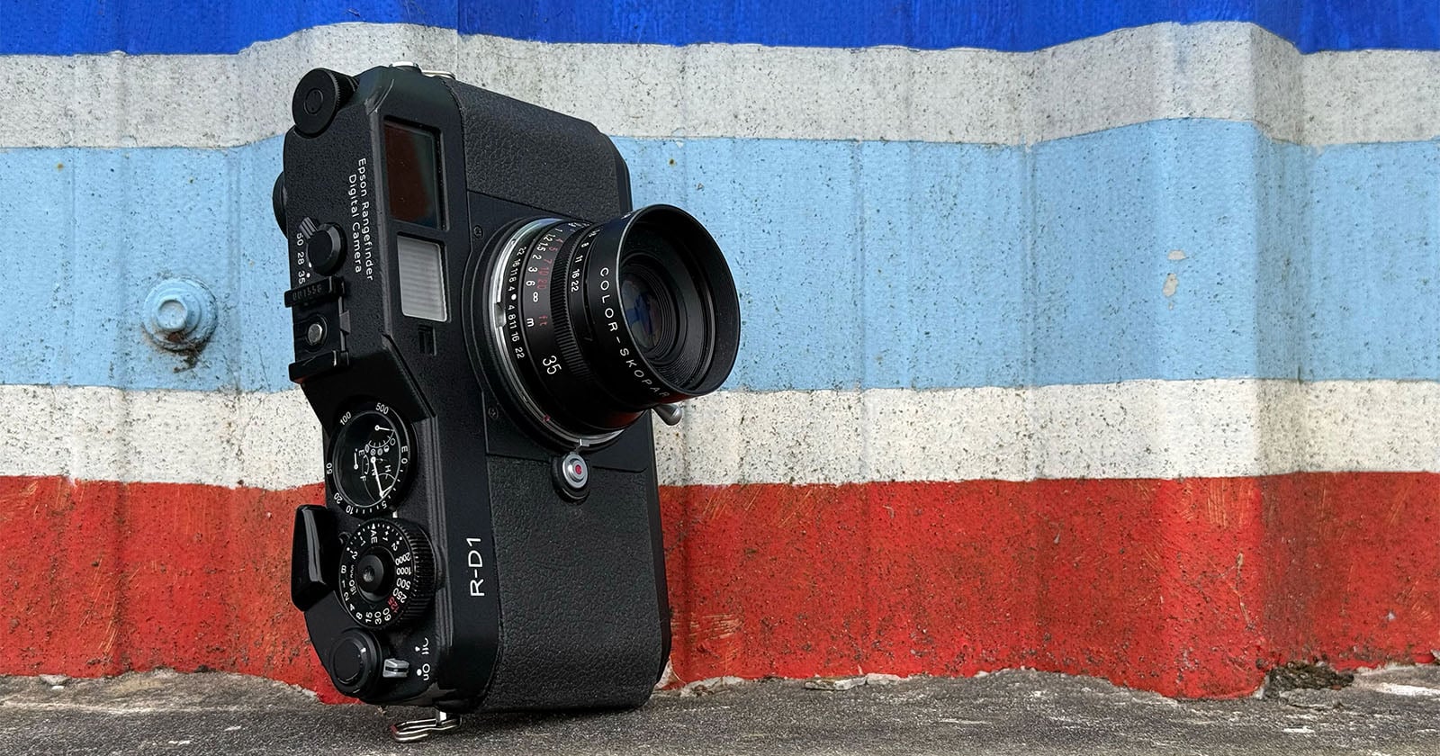 The Timeless Design of a Digital Pioneer That Still Inspires Photographers