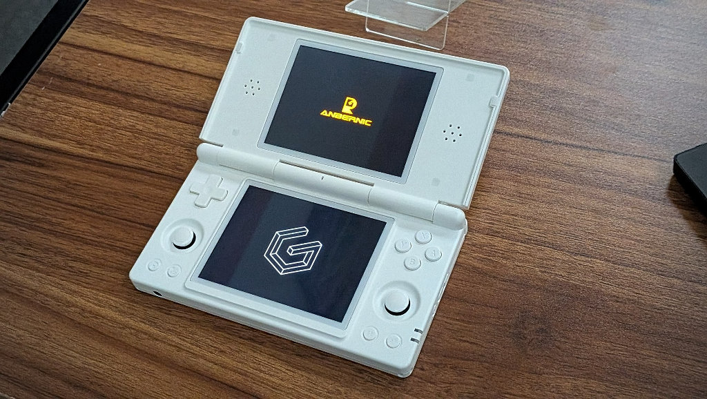 Install GammaOS, ROCKNIX, and KNULLI on Your RG DS: A Complete Firmware Guide