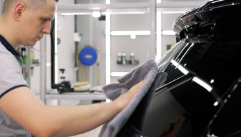 How to Design a Professional Car Audio Soundstage: Speaker Positioning and Acoustic Treatment Essentials