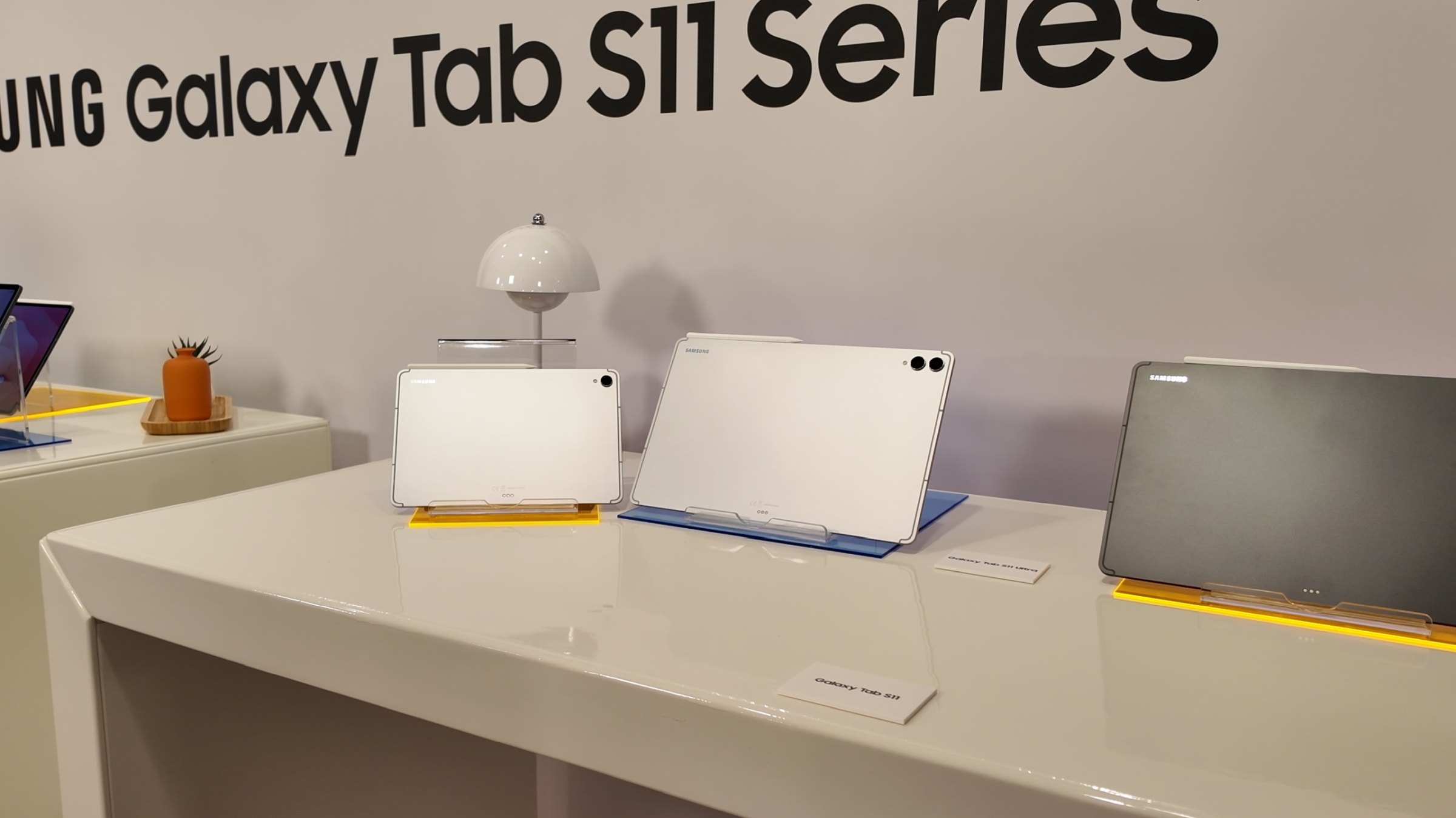 Android 17’s Continue On Finally Takes on Apple Handoff: Where Each Platform Wins