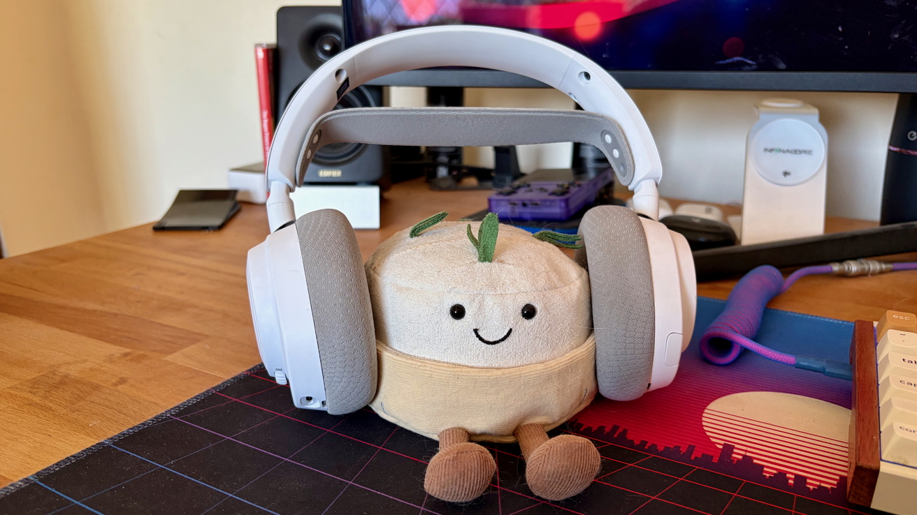 SteelSeries Arctis Nova 7X Gen 2 Finally Gives Mac Gamers a True Flagship Headset