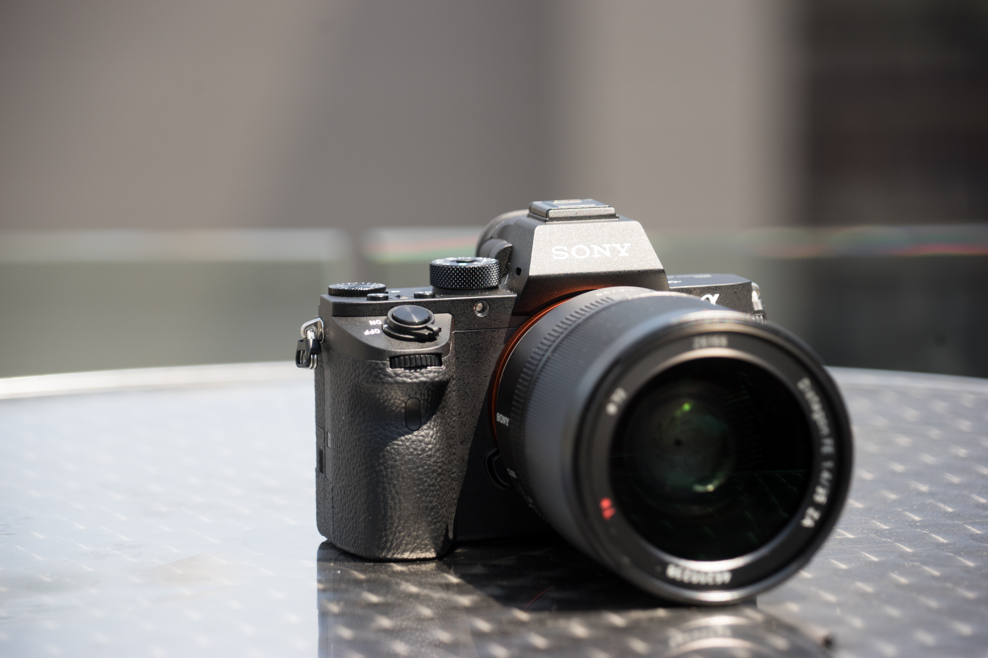 Full-Frame Cameras Under src=