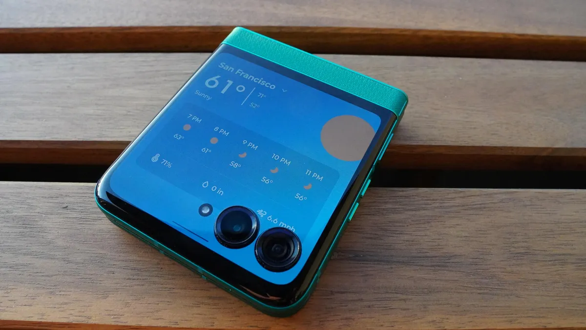 Motorola’s New Razr Lineup Tests How Much Extra Consumers Will Pay for Small Upgrades