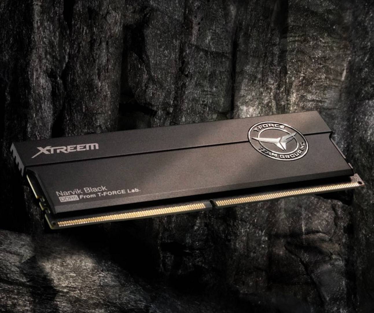 Why Your DDR5 RAM Won't Hit Advertised Speeds Out of the Box