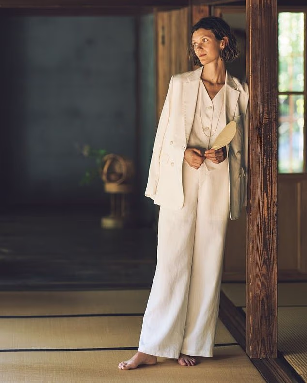 5 Natural Fiber Wardrobe Essentials That Actually Keep You Cool in Extreme Heat