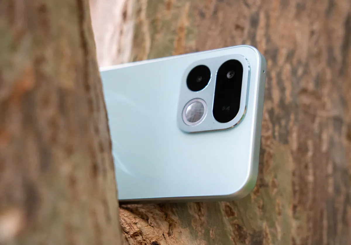 Realme 16T Review: Premium Design and Huge Battery, Tempered by Smart but Noticeable Compromises