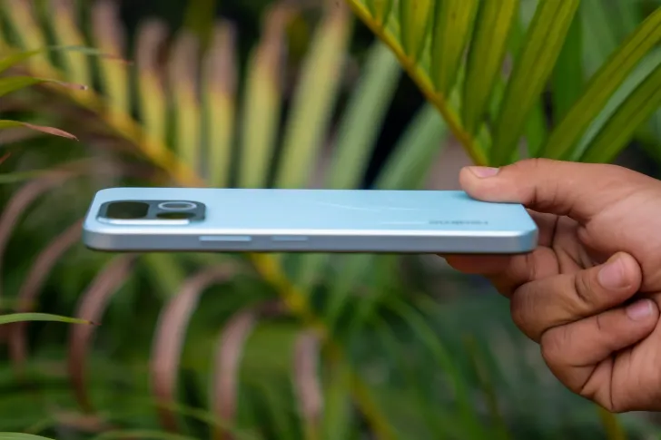 Realme 16T Review: Huge Battery Meets Portrait-Focused Camera in a Premium-Looking Package