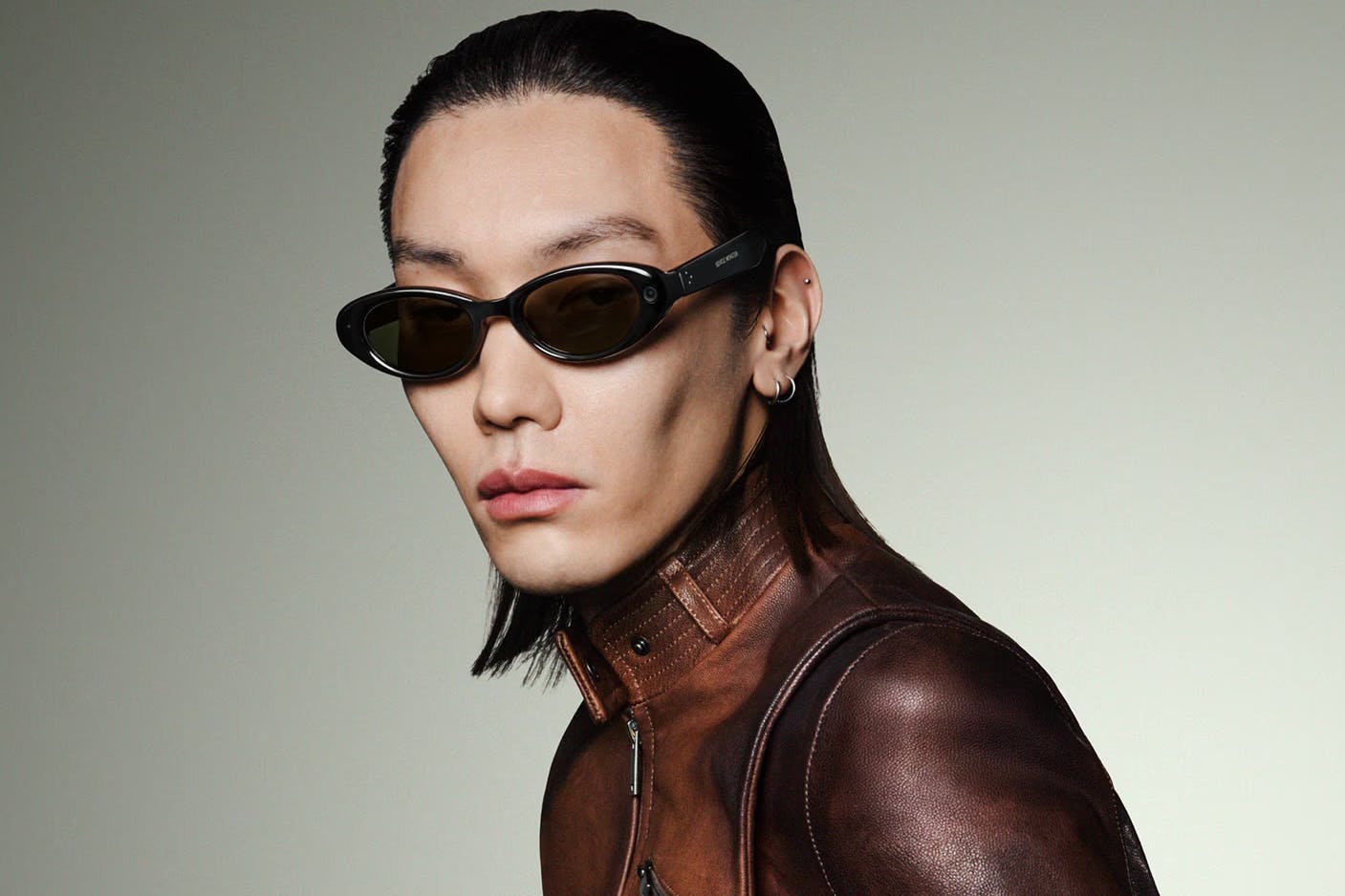 Why Fashion Designers Are the Missing Link for Truly Wearable Smart Glasses