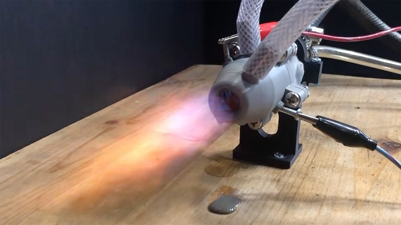 How Makers Are Solving the Heat Problem in 3D Printed Rocket Engines