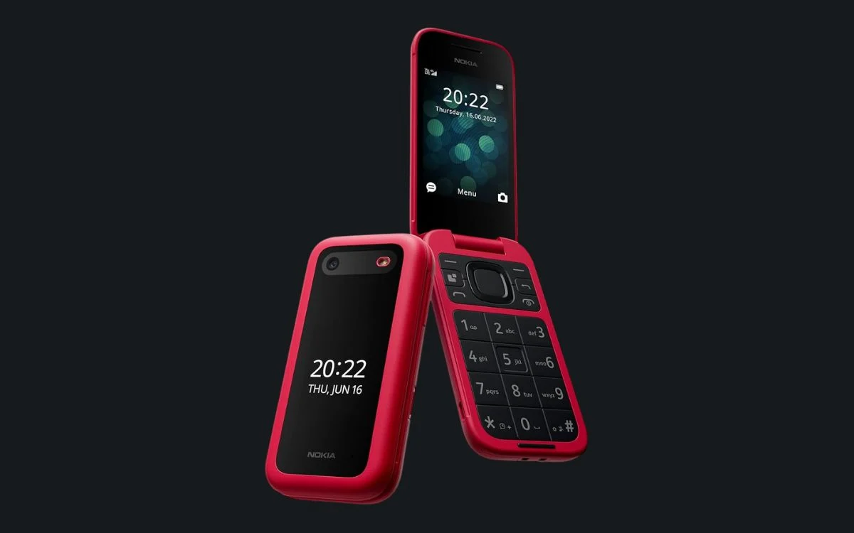 Modern Dumbphones Are Back: Why Stylish Feature Phones Are the New Digital Detox