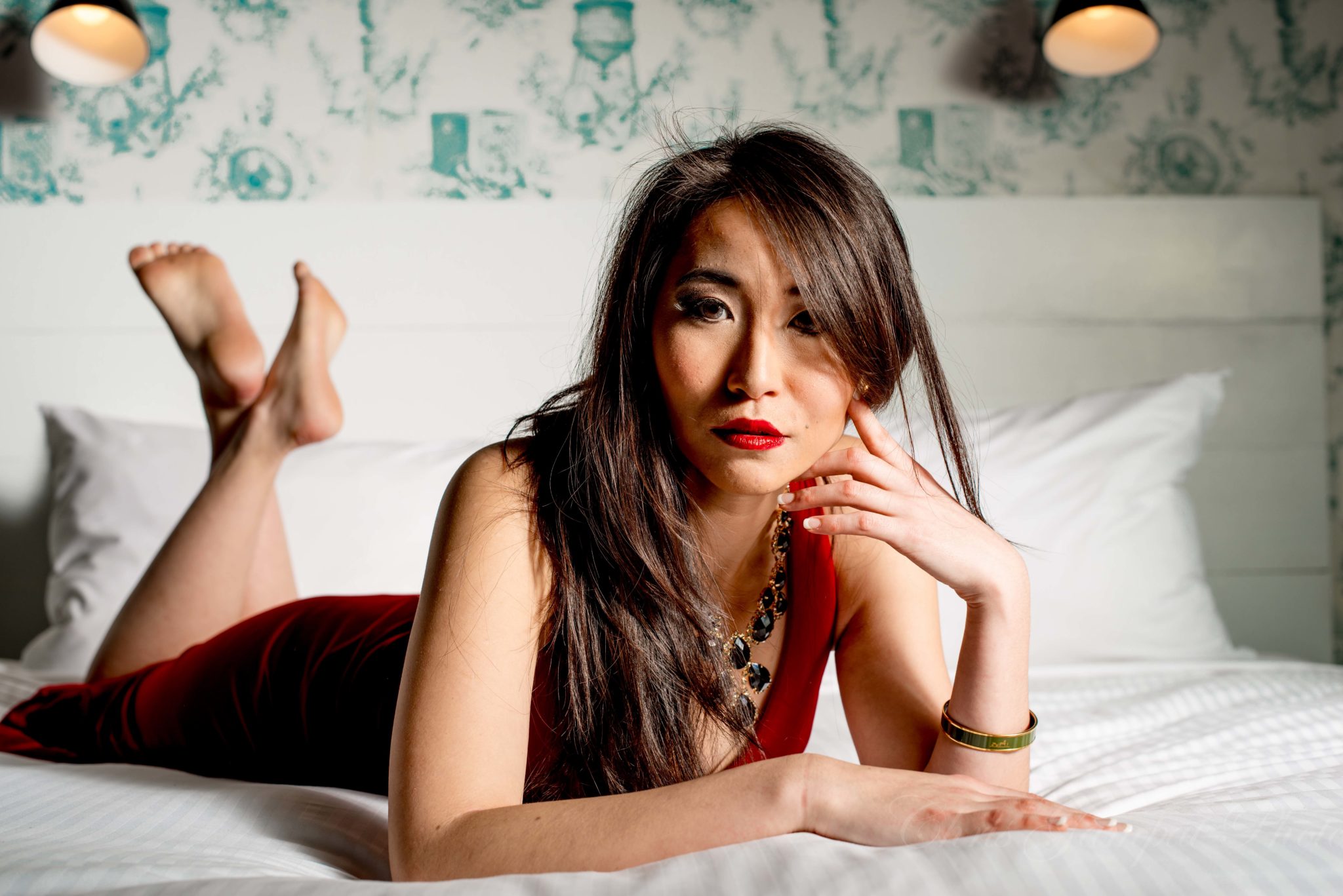 Clean Lens Contacts and 5 Other Overlooked Techniques for Razor-Sharp Images