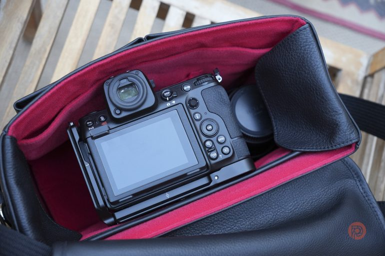 Street Photography Bags That Don’t Break the Bank: PGYTECH vs Oberwerth