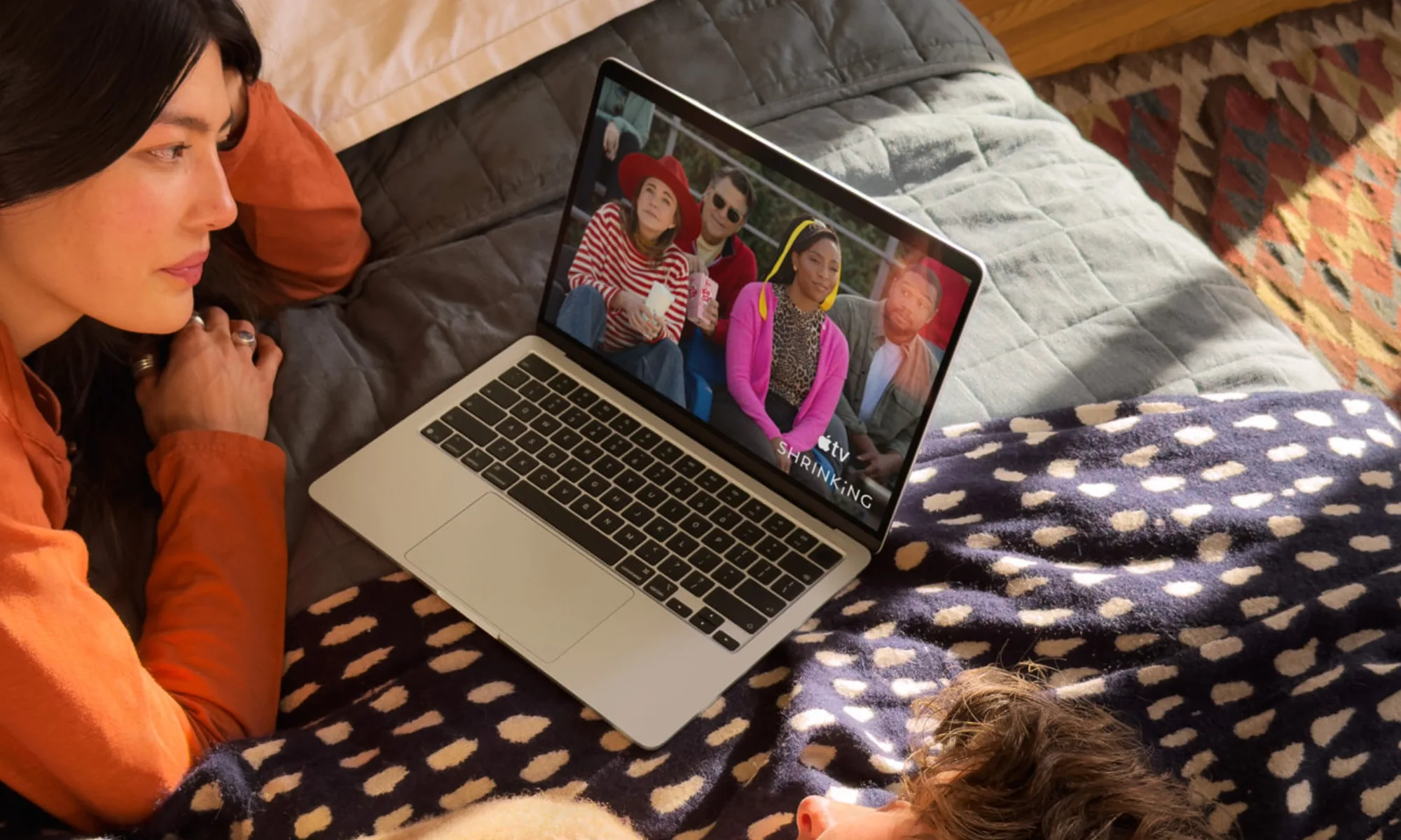 MacBook Air and Pro M5 Models Hit Record Lows with Savings Up to $200