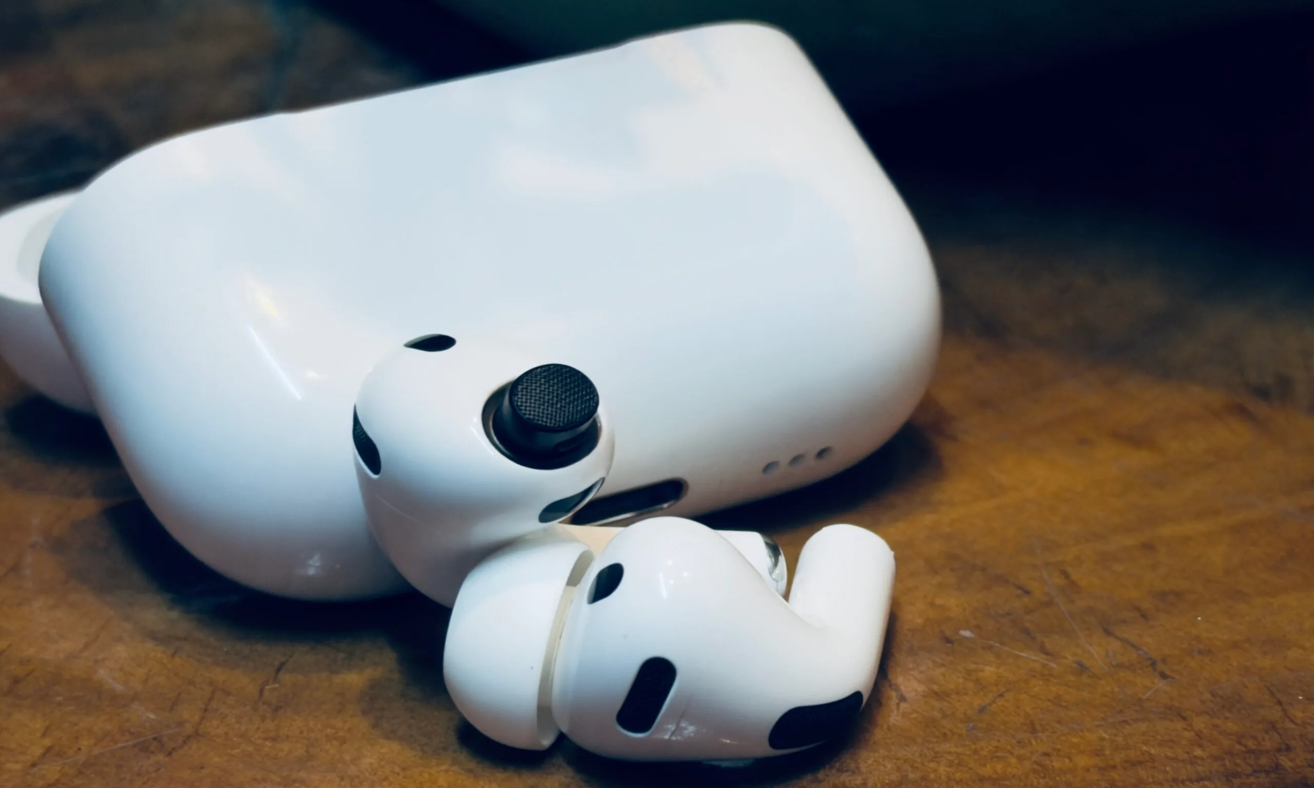 AirPods Pro 3 After 8 Months: Premium Perks or Overpriced Hype?