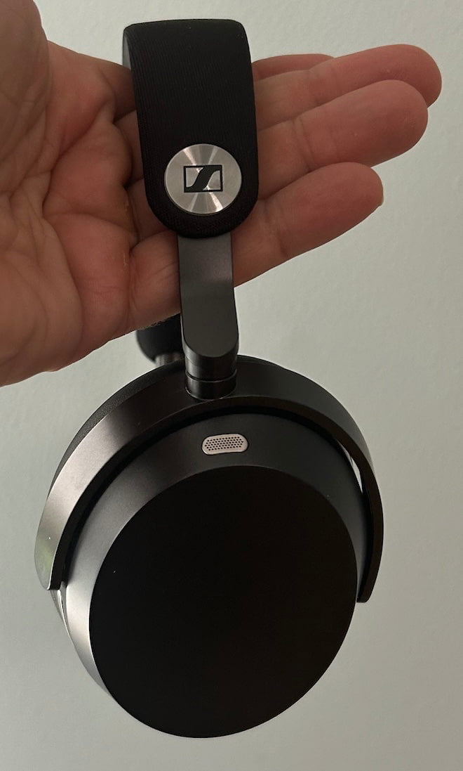 Sennheiser MOMENTUM 5 vs Bowers & Wilkins Px8 S2: Which Premium Wireless Headphones Are Worth It?