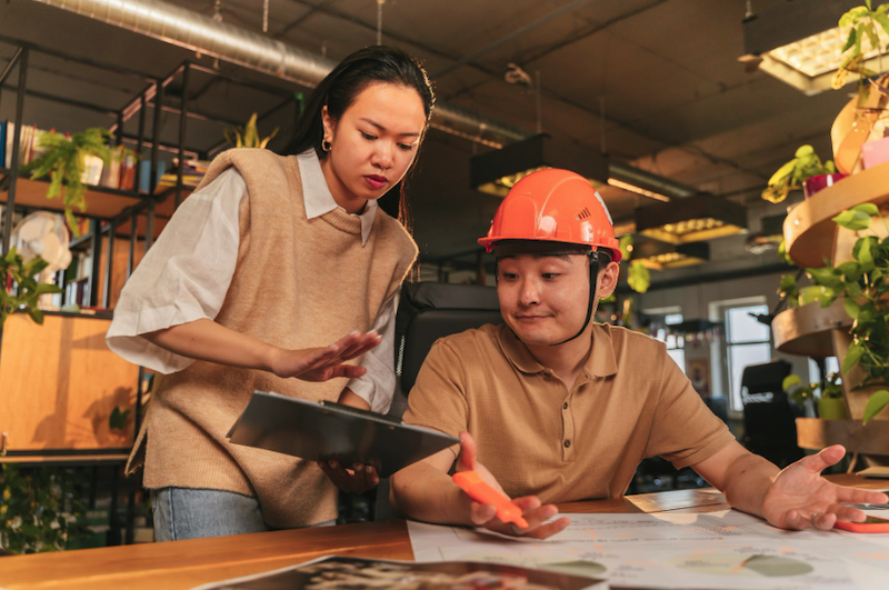 How AI Field Reporting Apps Are Rewiring Compliance and Communication on Modern Job Sites