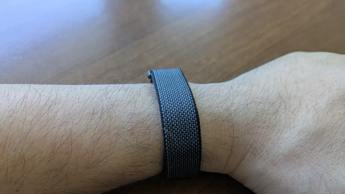 Fitbit Air Preorder Deals Are Drawing Crowds—Here’s What You’re Really Getting