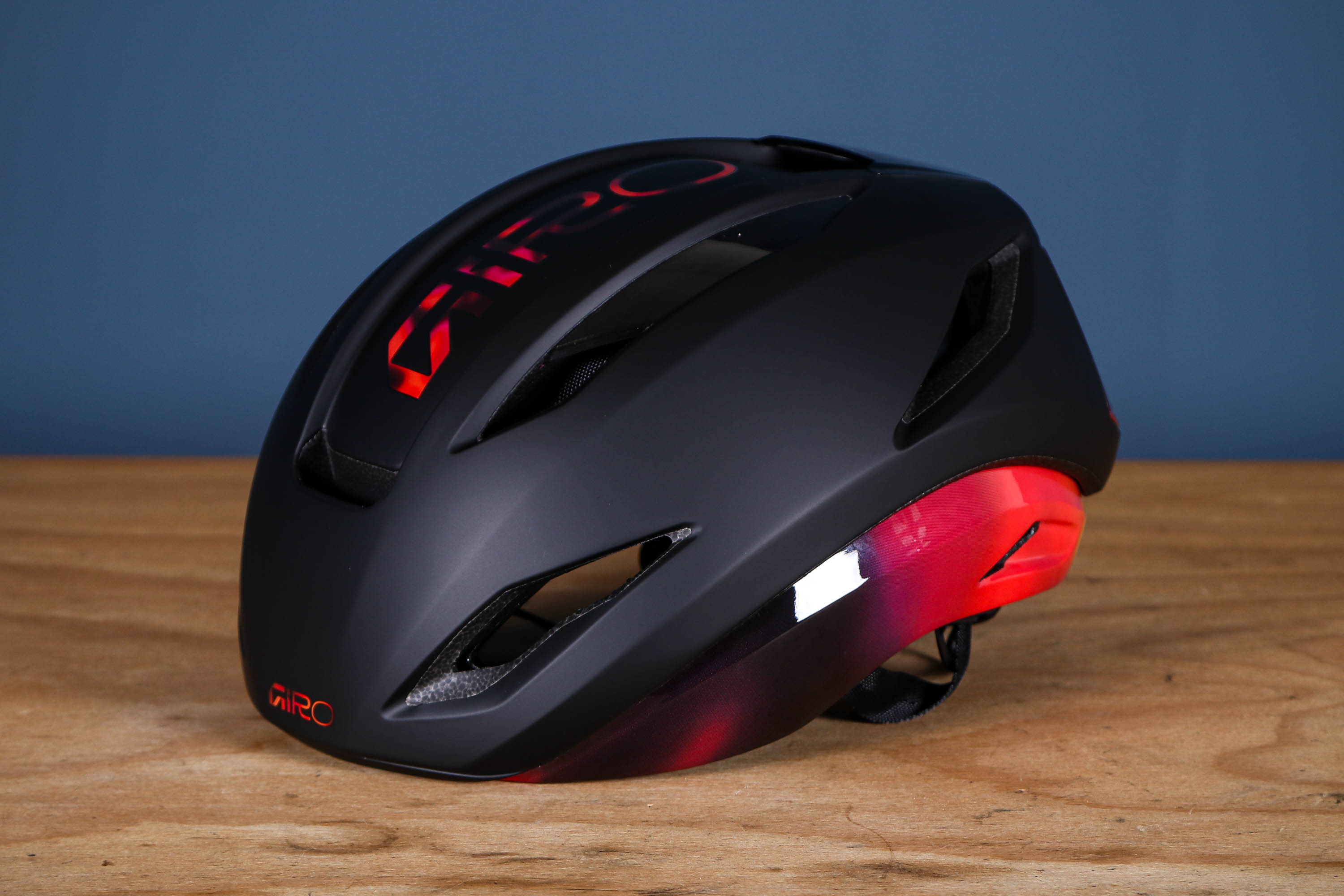 How Advanced Lens Tech and Aerodynamic Design Are Transforming Performance Sunglasses