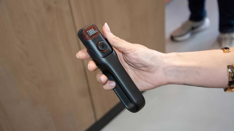 JBL EasySing Mic Mini Turns Portable Audio into Social Karaoke